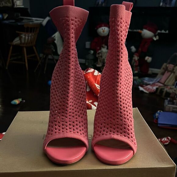 Steve Madden Evelina Pink Fashion Pull On Open Toe Ankle Bootie Fashion Boots. S - Picture 2 of 8